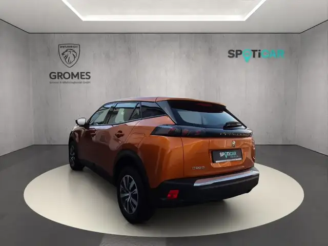 Peugeot 2008 view 5