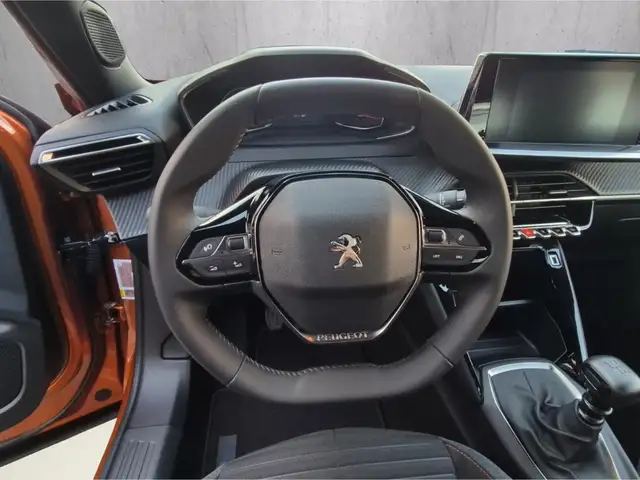 Peugeot 2008 view 10