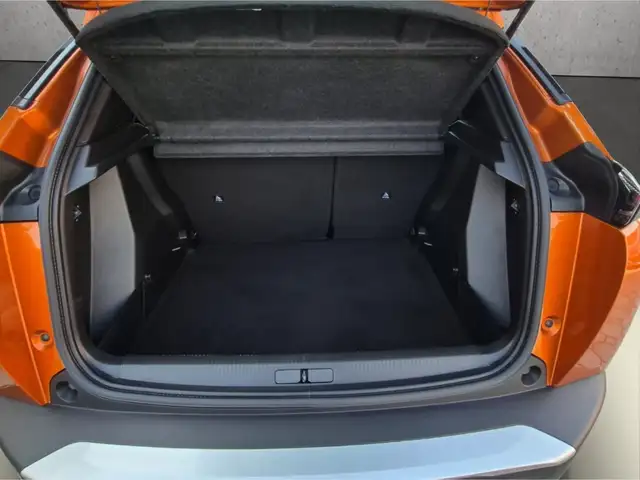 Peugeot 2008 view 7