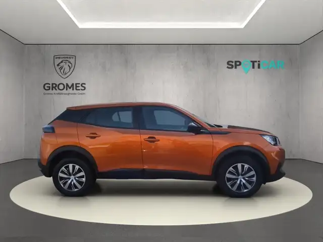 Peugeot 2008 view 2