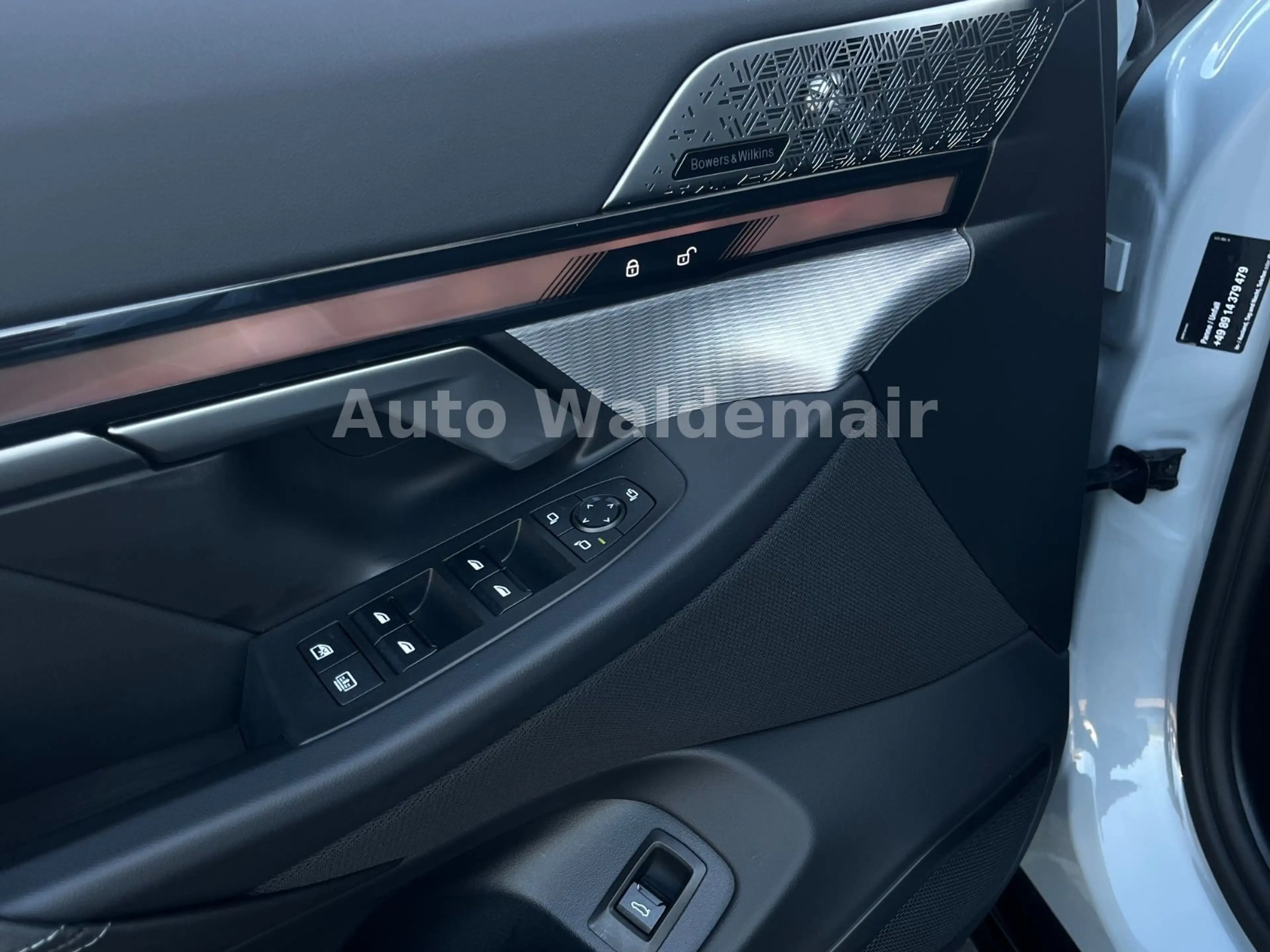 BMW i5 Limo 40 eDrive M Sport pro ACC Parking+ LED — photo 4