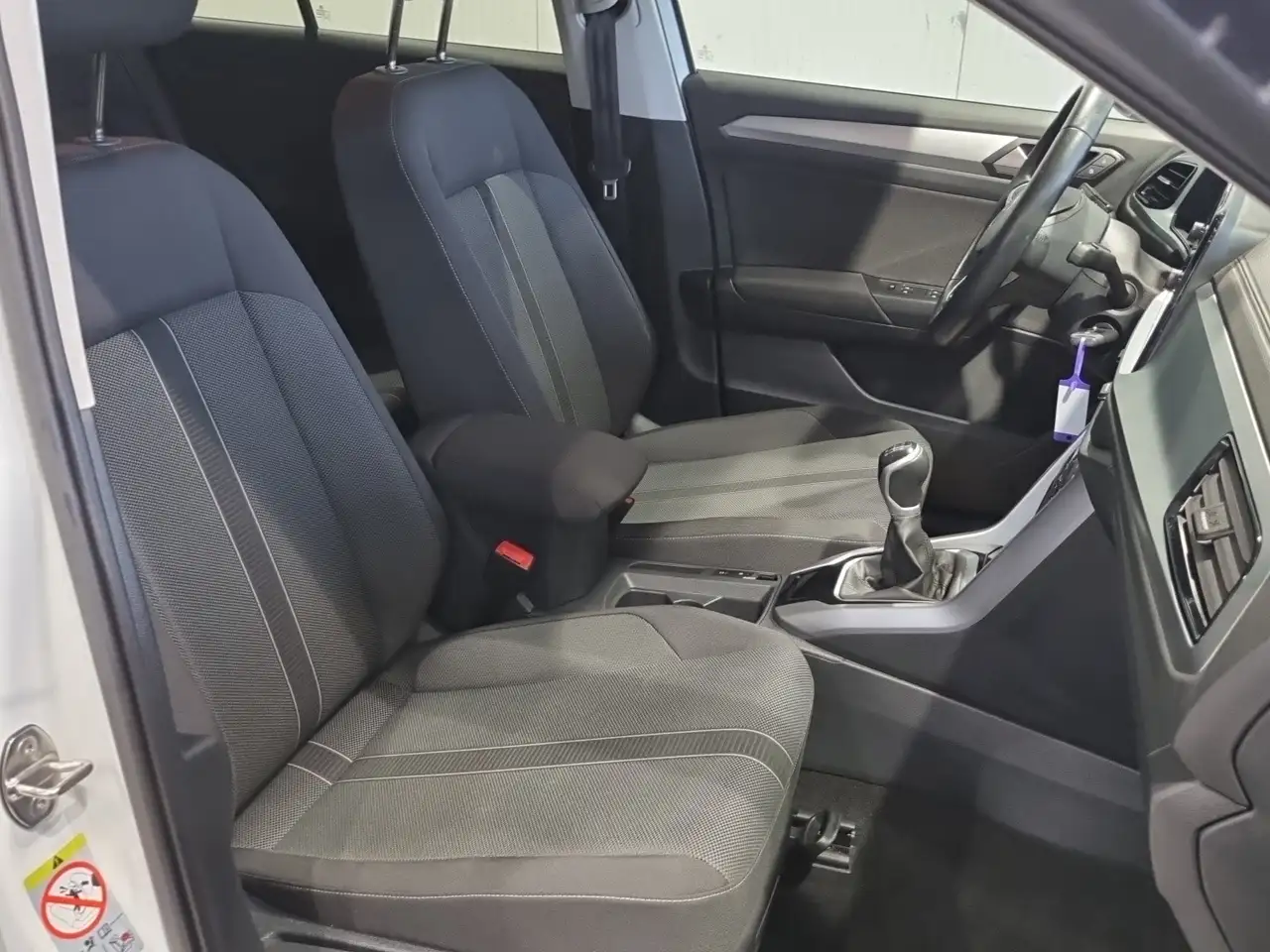 Volkswagen T-Roc Life TSI 13