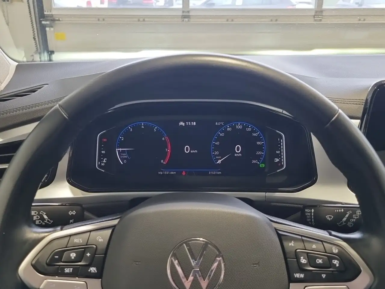 Volkswagen T-Roc Life TSI 9