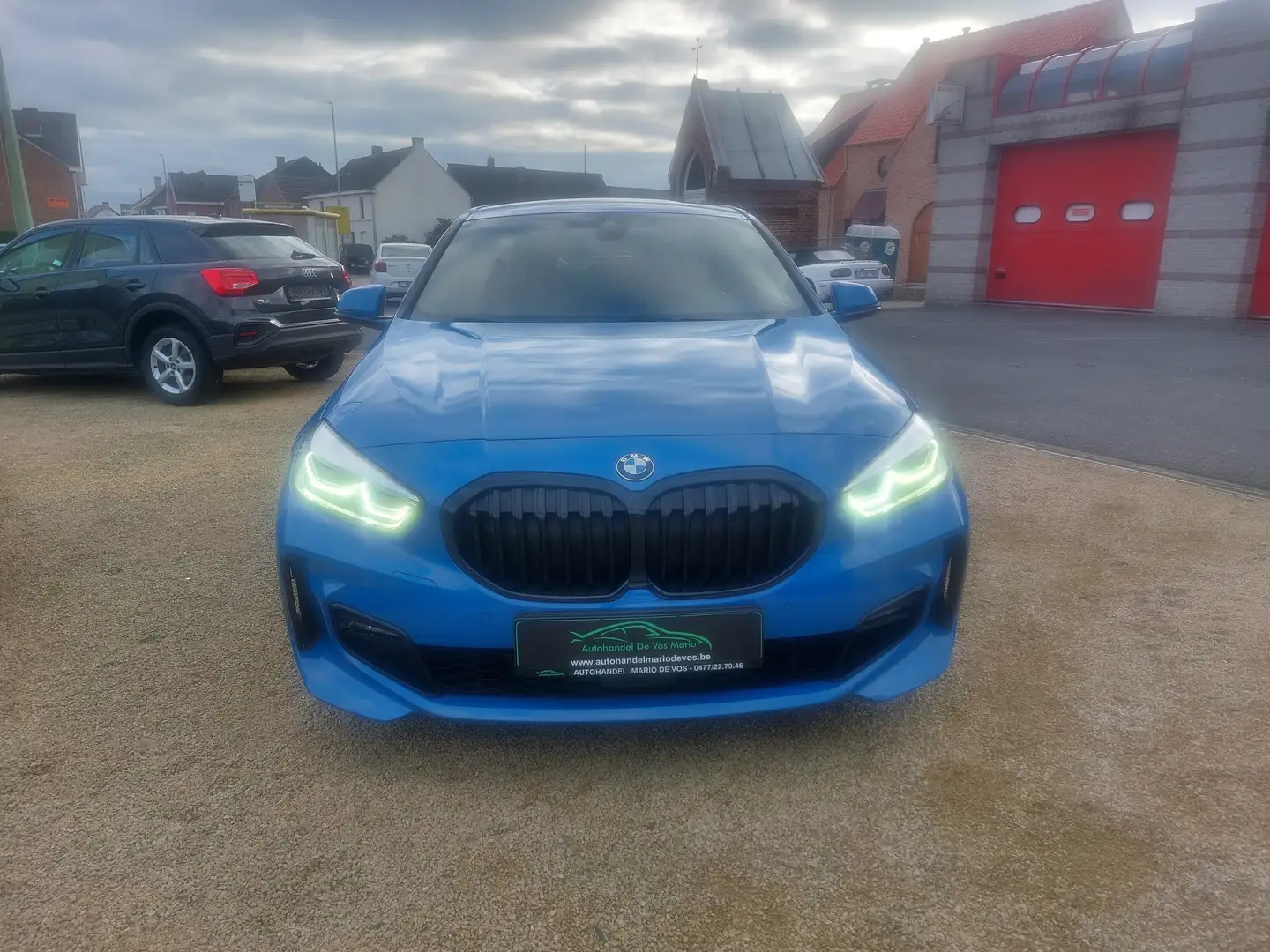 BMW 118 118i M Sport * M-PERFORMANCE ZETELS * MISANO BLUE Blauw - 2