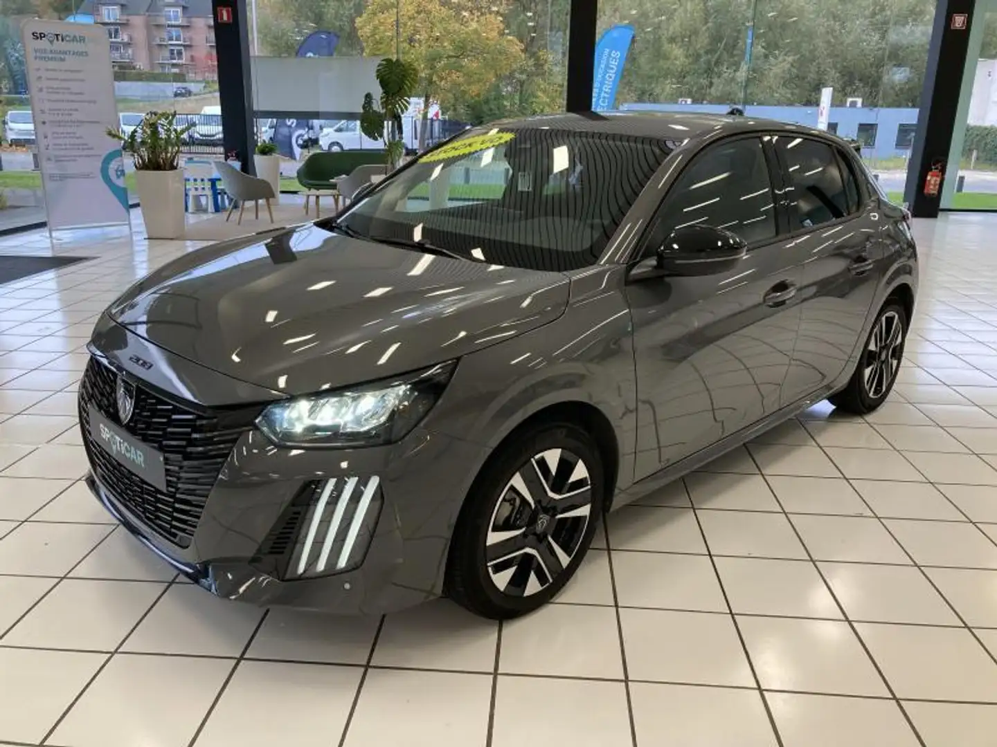 Peugeot 208 *** Allure Pack *** Gris - 1