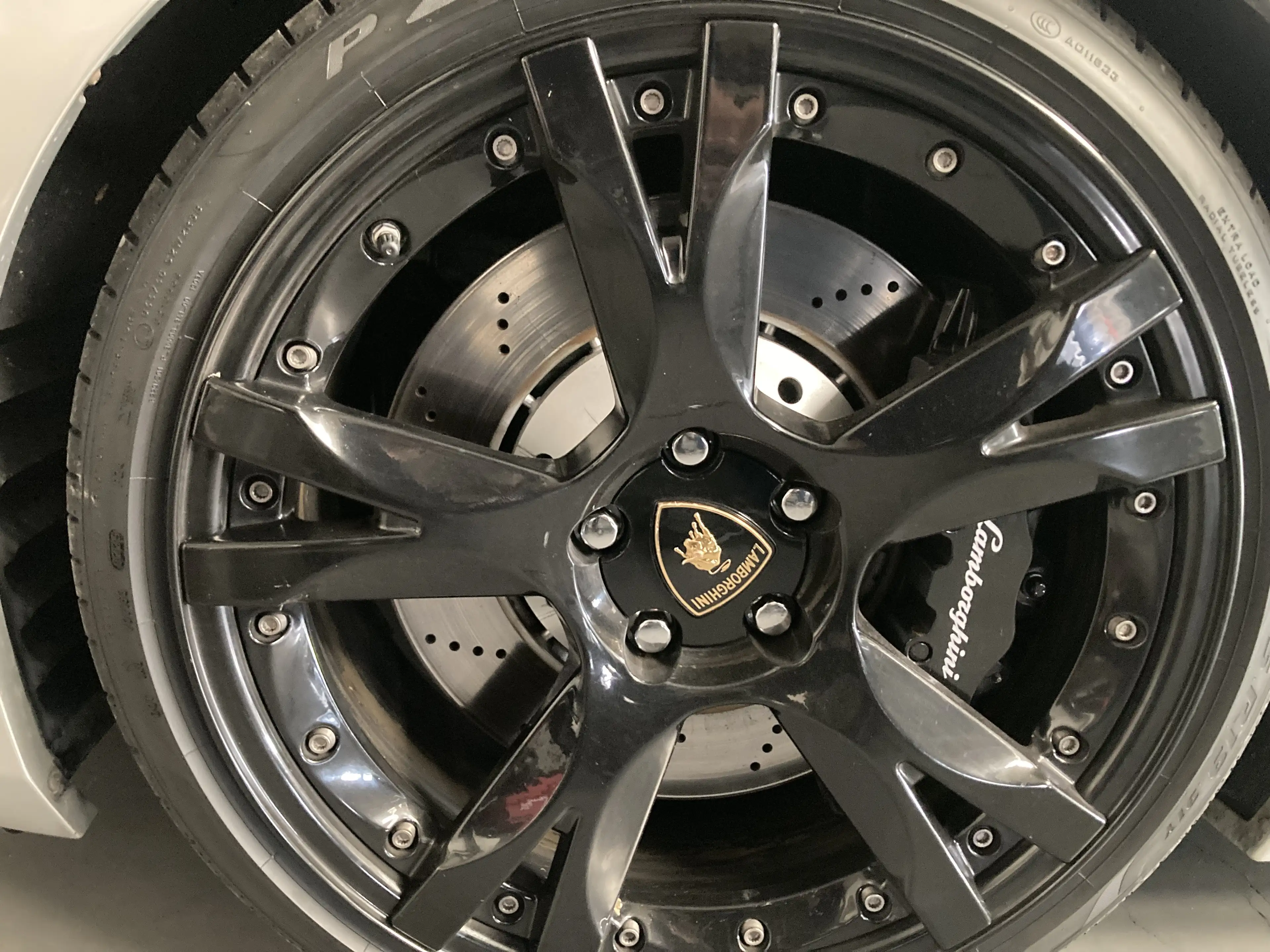 Lamborghini Gallardo Gallardo 5.0i V10 — photo 4