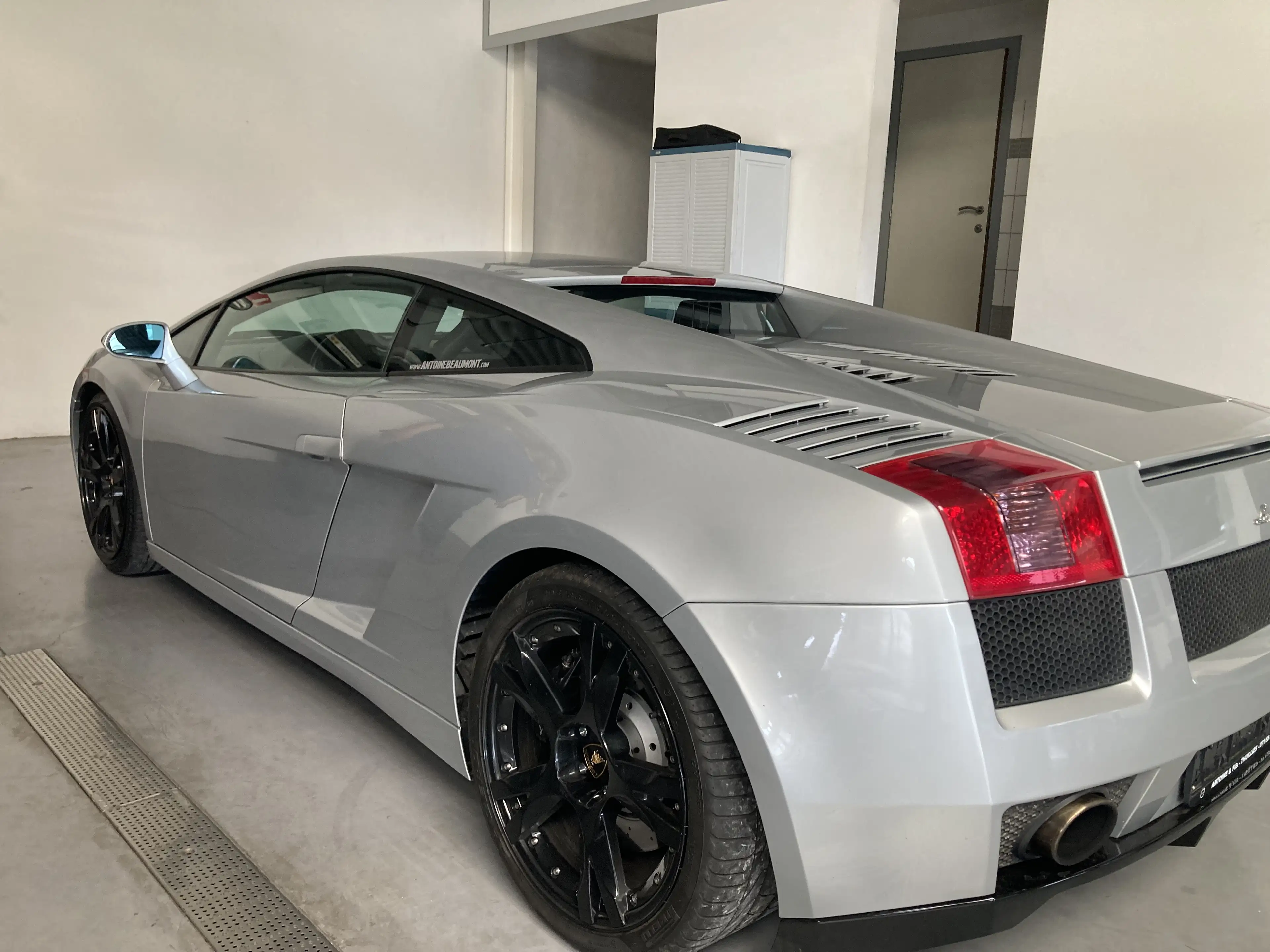 Lamborghini Gallardo Gallardo 5.0i V10 — photo 3
