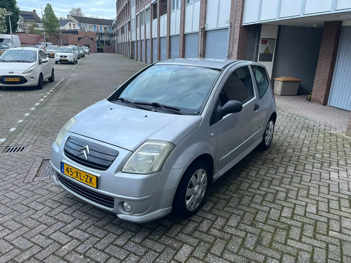 Citroen C2 1.4i VTR Silber - 1