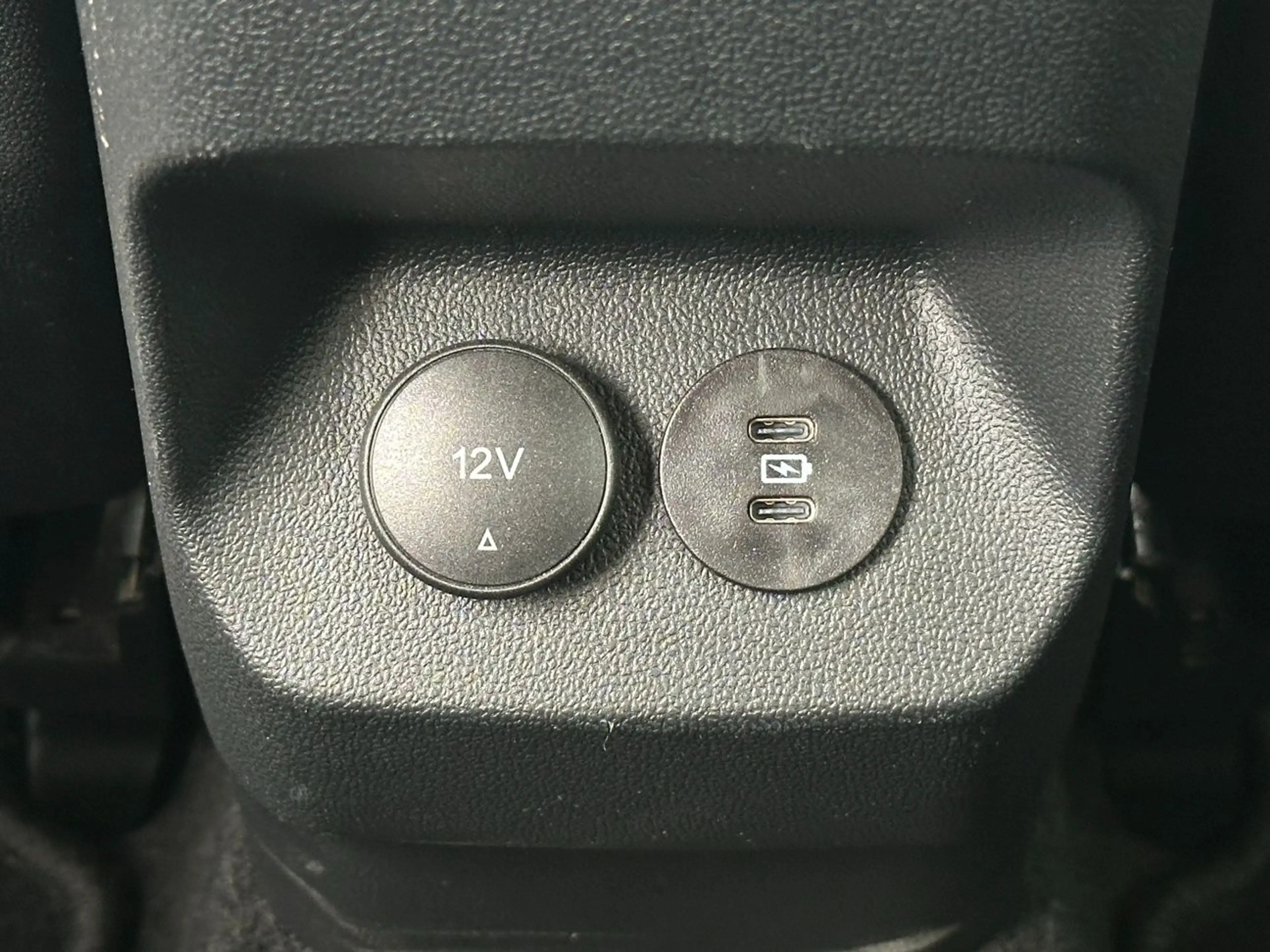 Ford Puma 1.0L Titanium NAVI*LED*SHZ*ACC*CAM* — photo 12
