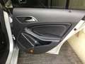 Mercedes-Benz CLA 200 Shooting Brake 200d AMG Line 7G-DCT Plateado - thumbnail 31