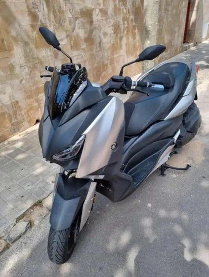 Yamaha X-Max 400 Argent - 2