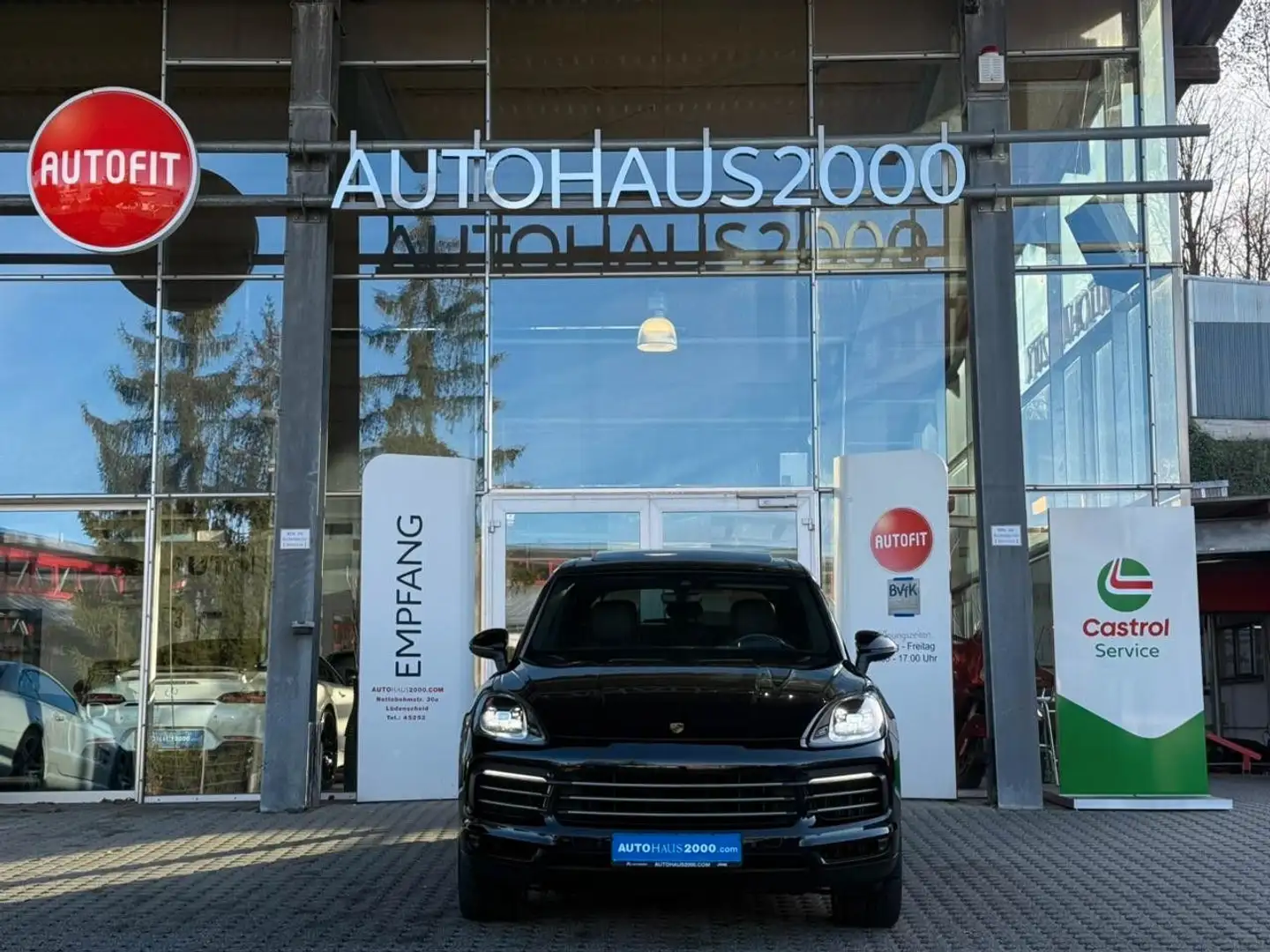 Porsche Cayenne 3,0/PANORAMADACH/HEAD-UP/20"LM/RFK/APPL Schwarz - 2