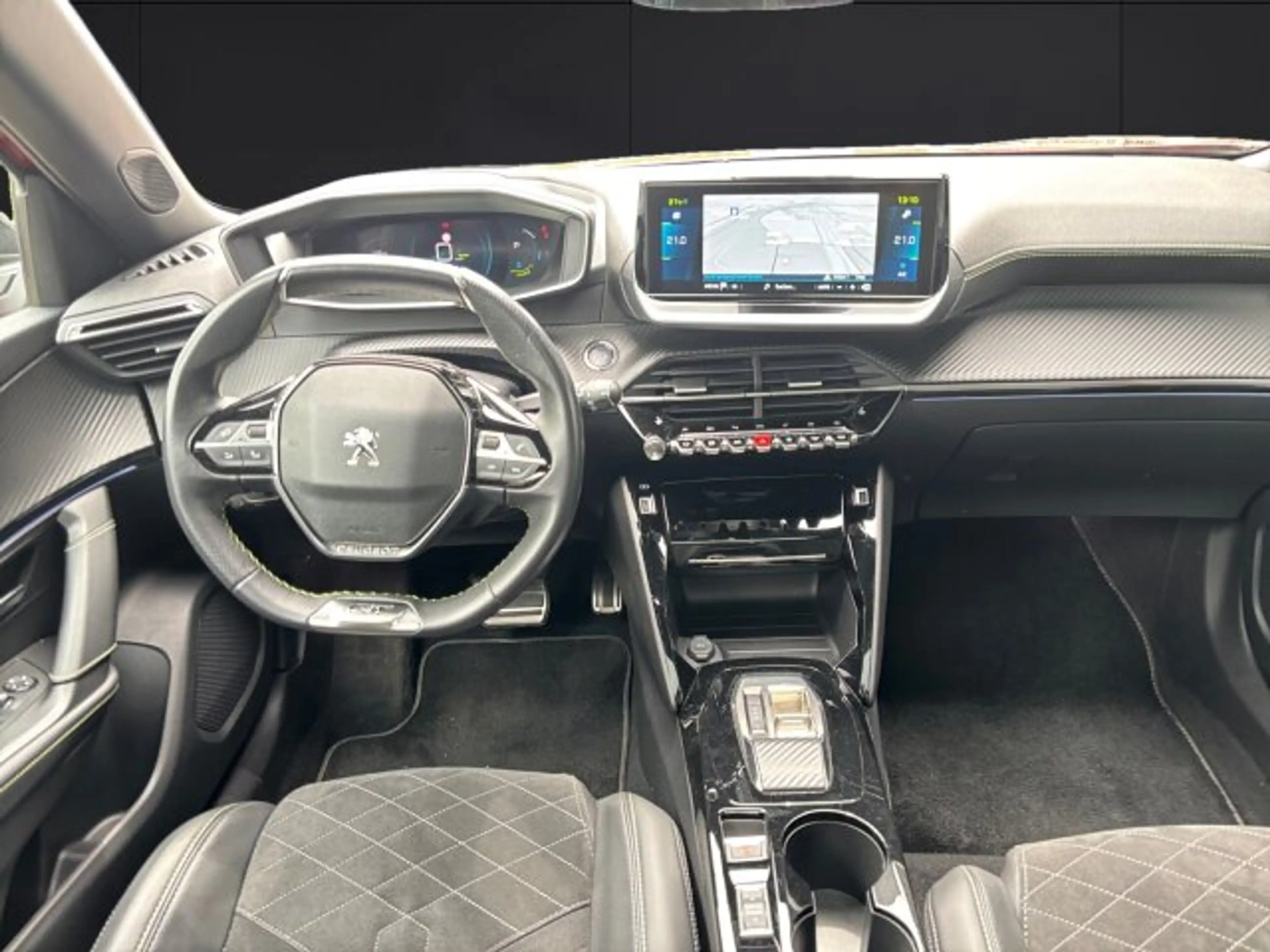 Peugeot e-2008 e-2008 GT Pack 136 +180°Kamera+Pano-Dach+ACC+SHZ — photo 12