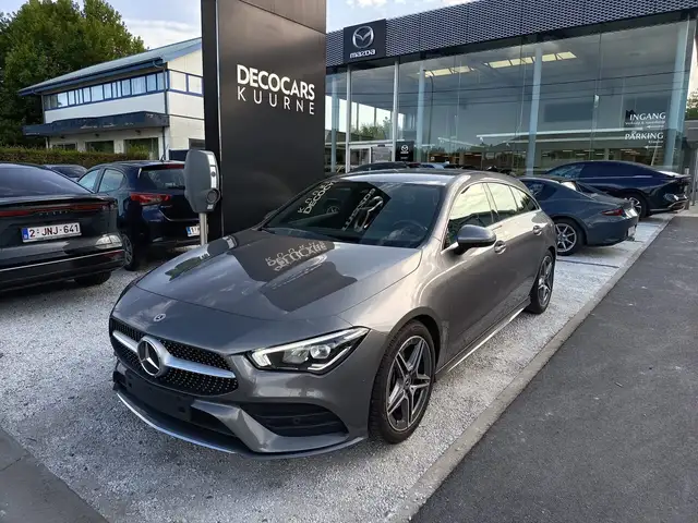 Mercedes-Benz CLA 200 AUTOMAAT / Camera / Trekhaak / Elektr. Koffer