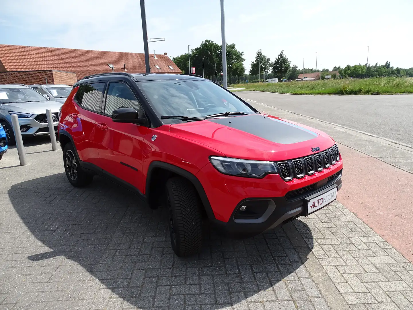 Jeep Compass PHEV 1.3 Turbo T4 eAWD 4Xe 240 Trailhawk Rouge - 2