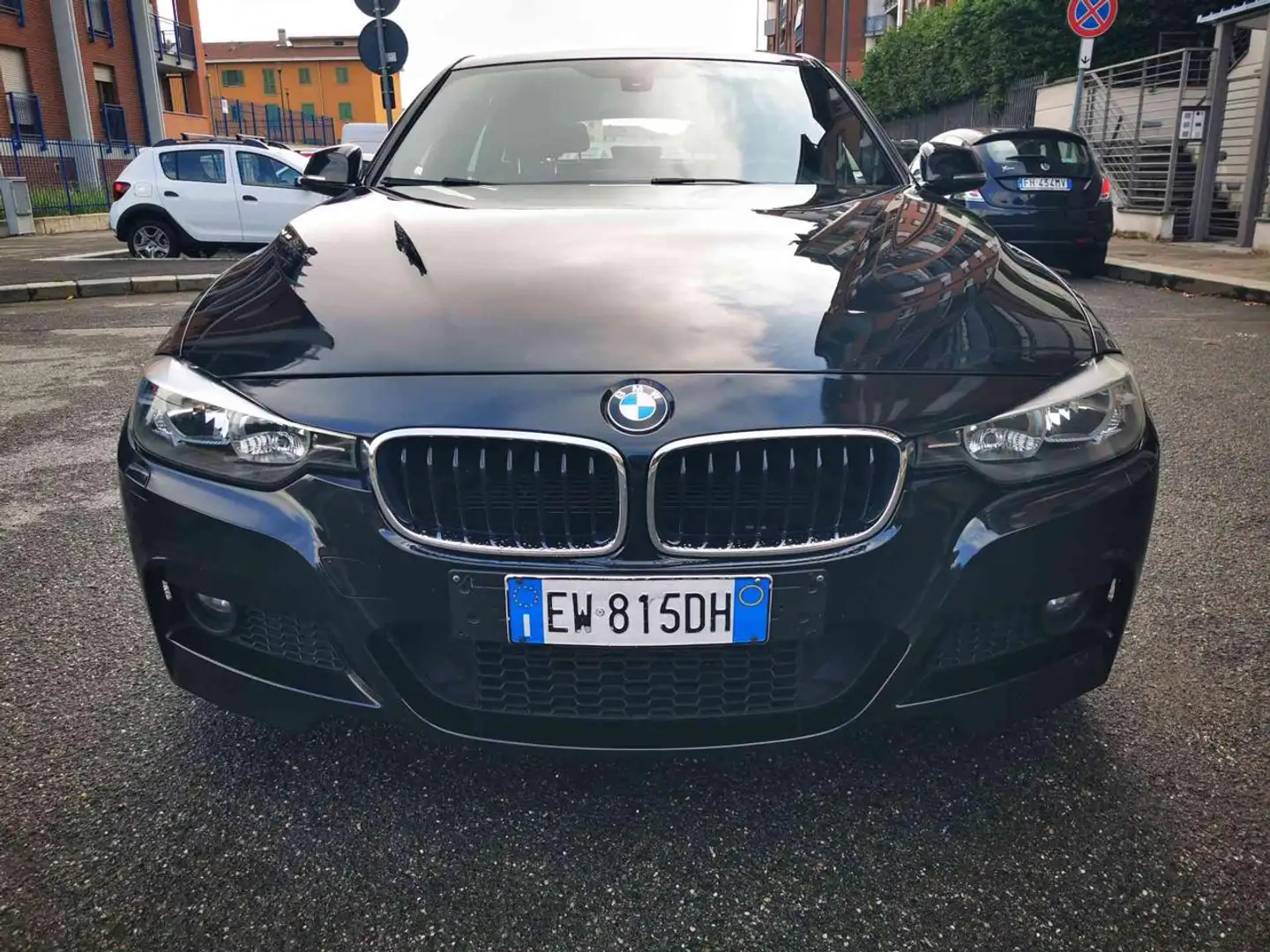 BMW 320 d Touring Msport Nero - 2