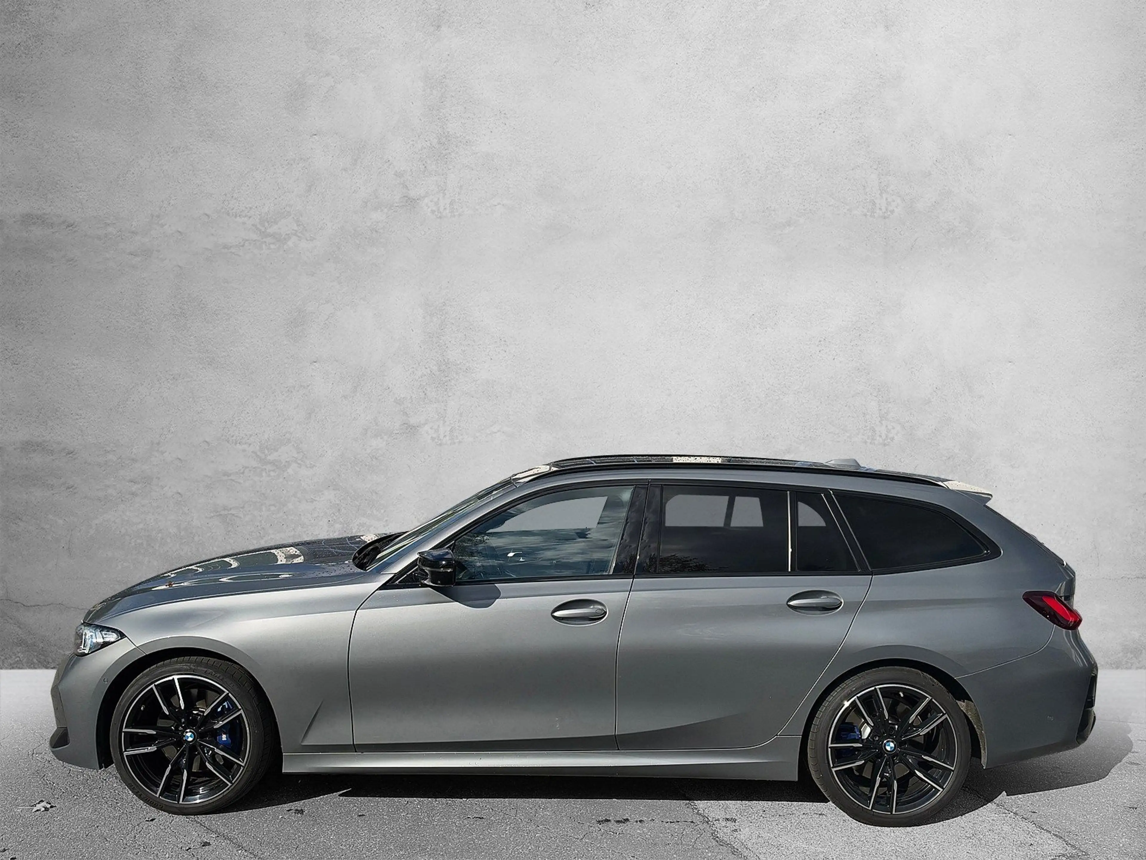 BMW 340 M340d xDrive Touring — photo 3