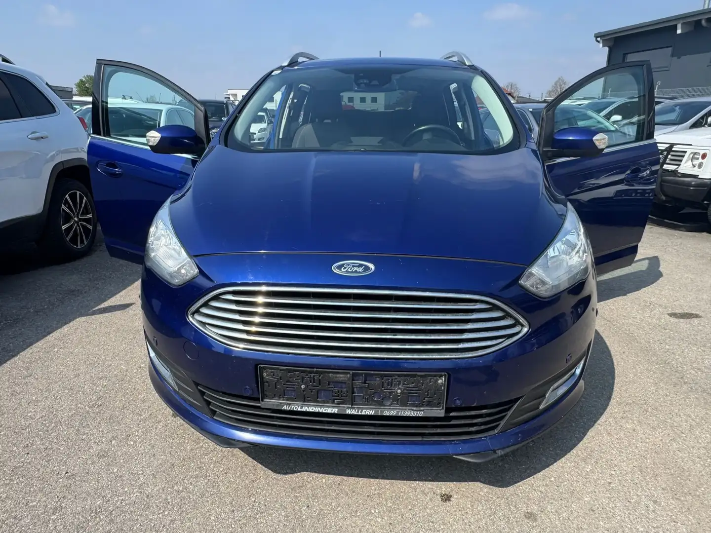 Ford Grand C-Max Titanium Blau - 2