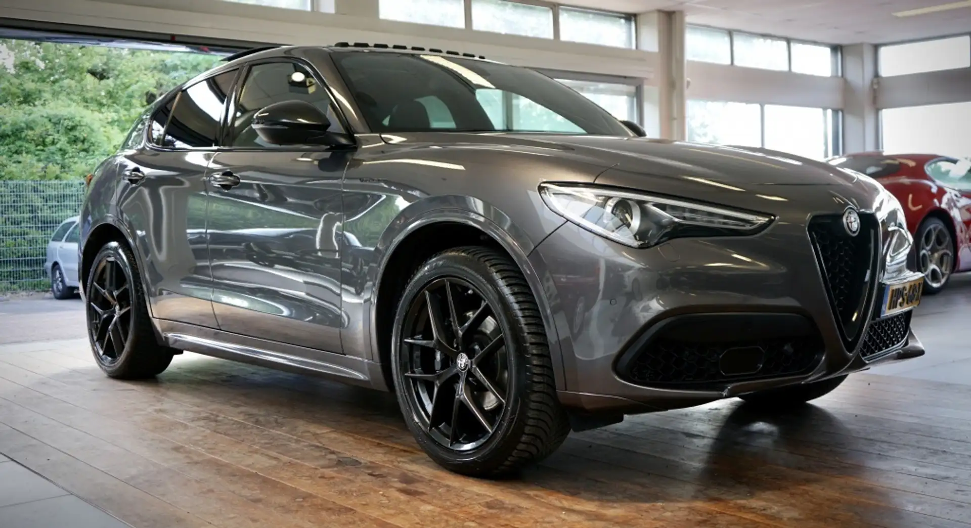 Alfa Romeo Stelvio 2.0 T AWD Veloce | Full Option | | Trekhaak | | Pa Grigio - 1