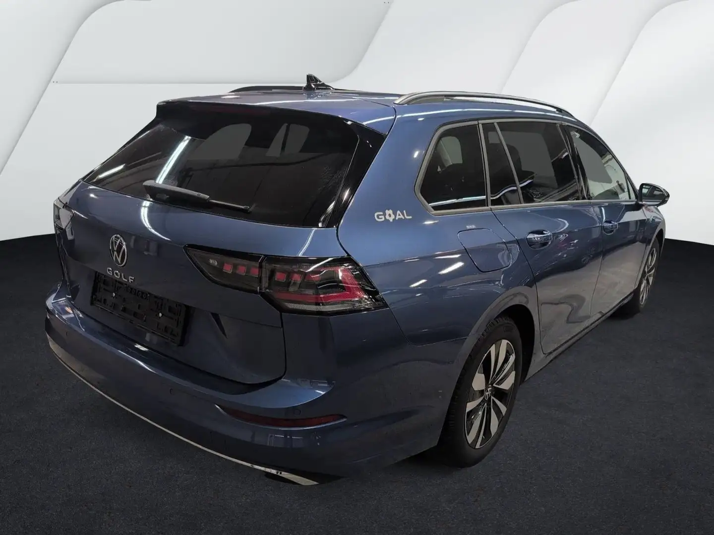 Volkswagen Golf Variant Golf VIII Variant 2.0 TDI DSG Goal DAB+ IQLight Blau - 2