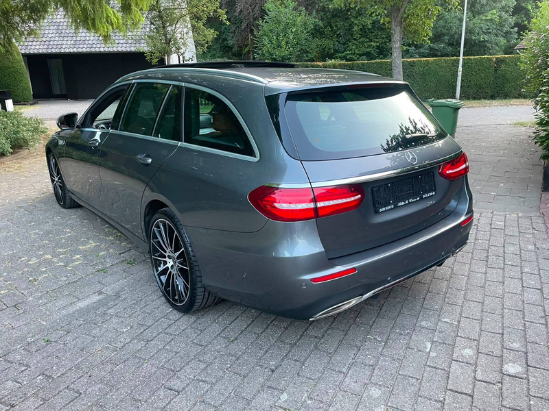 Mercedes-Benz E 250 AMG-PACK Pano*Xenon*HUD*360 C *Verw Z*Lane* Ass*Keyless — photo 8