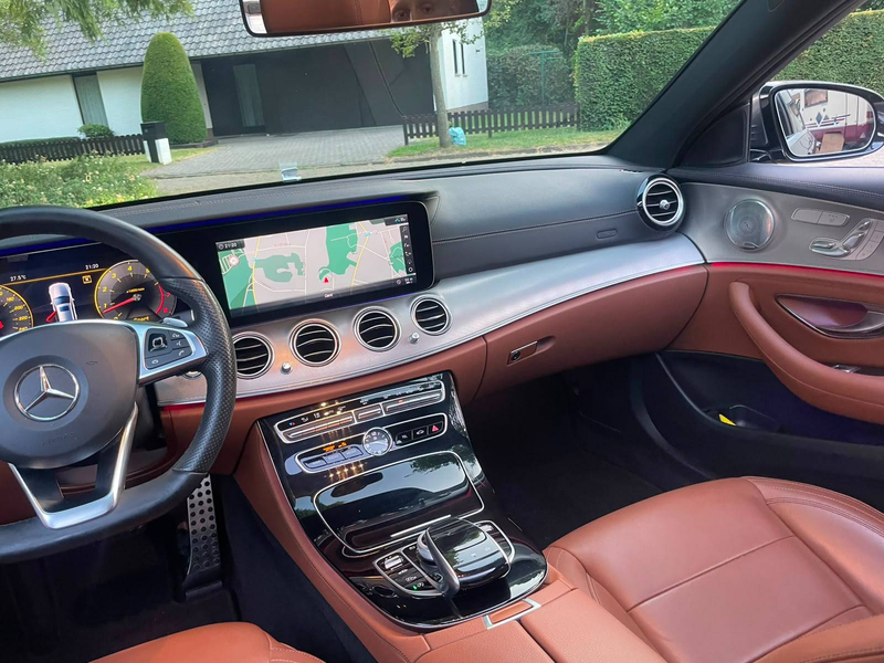 Mercedes-Benz E 250 AMG-PACK Pano*Xenon*HUD*360 C *Verw Z*Lane* Ass*Keyless — photo 10