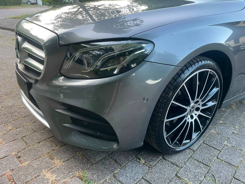 Mercedes-Benz E 250 AMG-PACK Pano*Xenon*HUD*360 C *Verw Z*Lane* Ass*Keyless — photo 4