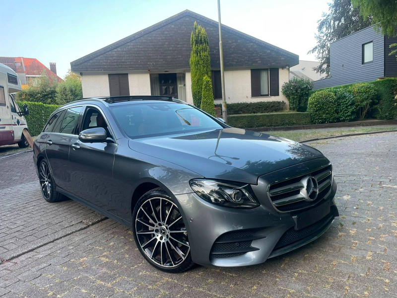 Mercedes-Benz E 250 AMG-PACK Pano*Xenon*HUD*360 C *Verw Z*Lane* Ass*Keyless