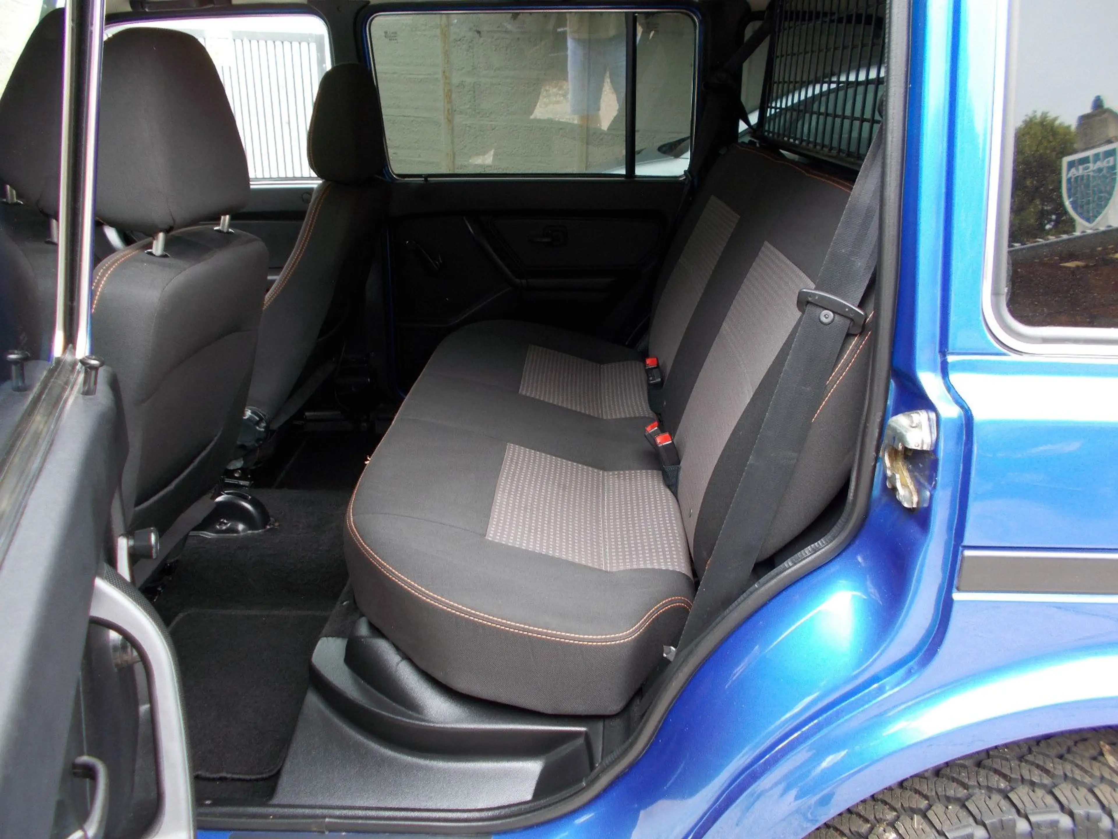 Lada Niva Urban 4x4*KLIMA*AHZV*SV*EU6*1.Hand*5TÜREN — photo 11