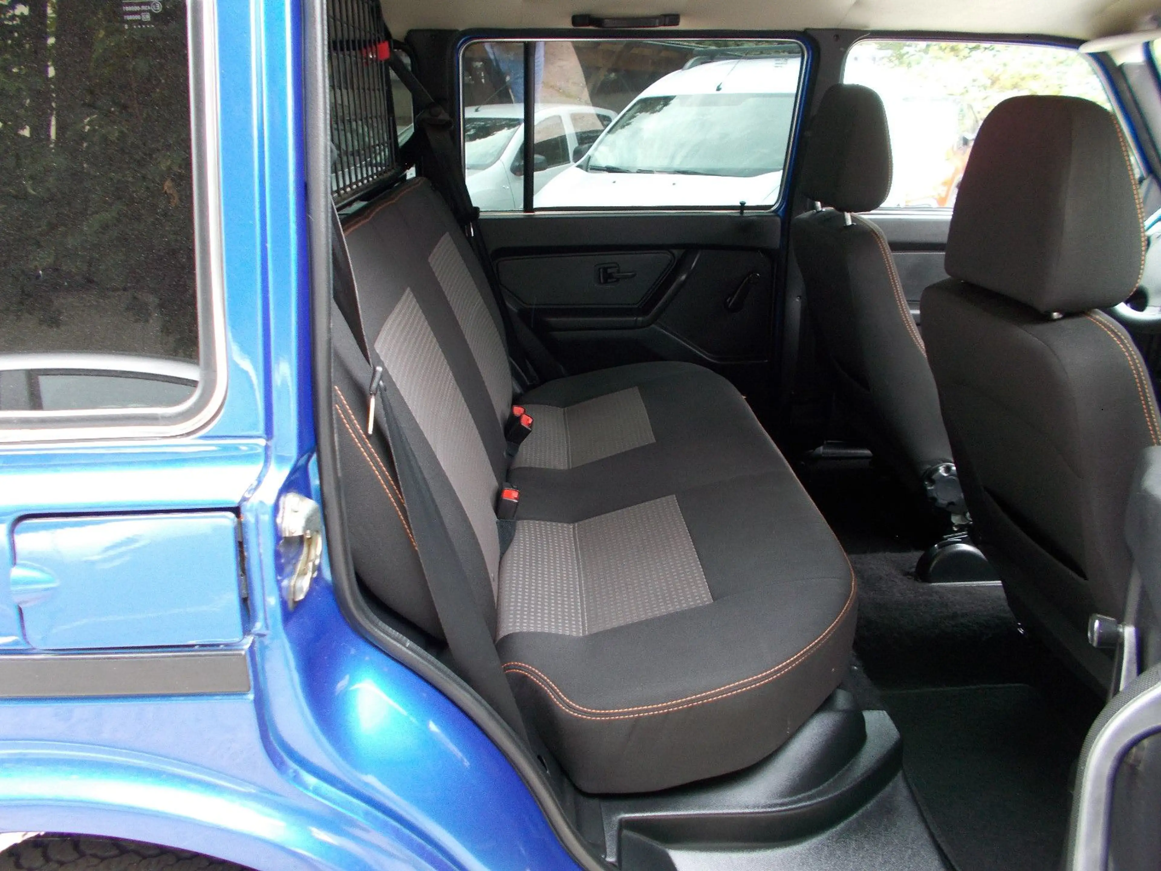 Lada Niva Urban 4x4*KLIMA*AHZV*SV*EU6*1.Hand*5TÜREN — photo 13