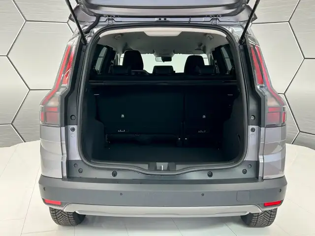 Dacia Jogger view 5