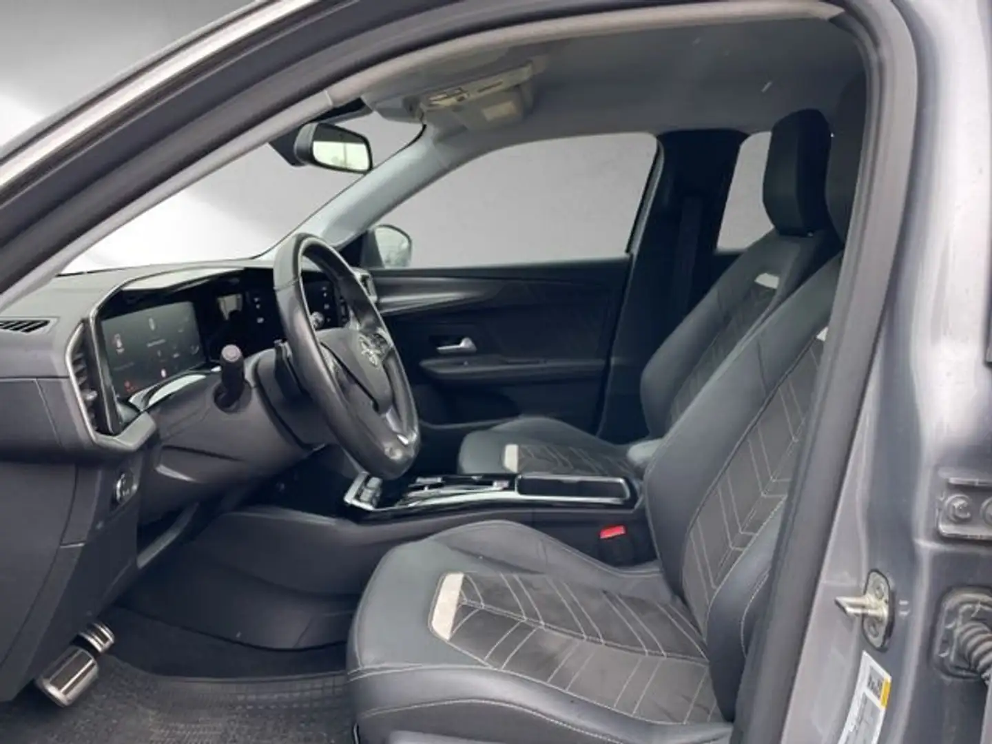 Opel Mokka Ultimate* NAVI*Sitz & Lenkradheizung* Zilver - 2