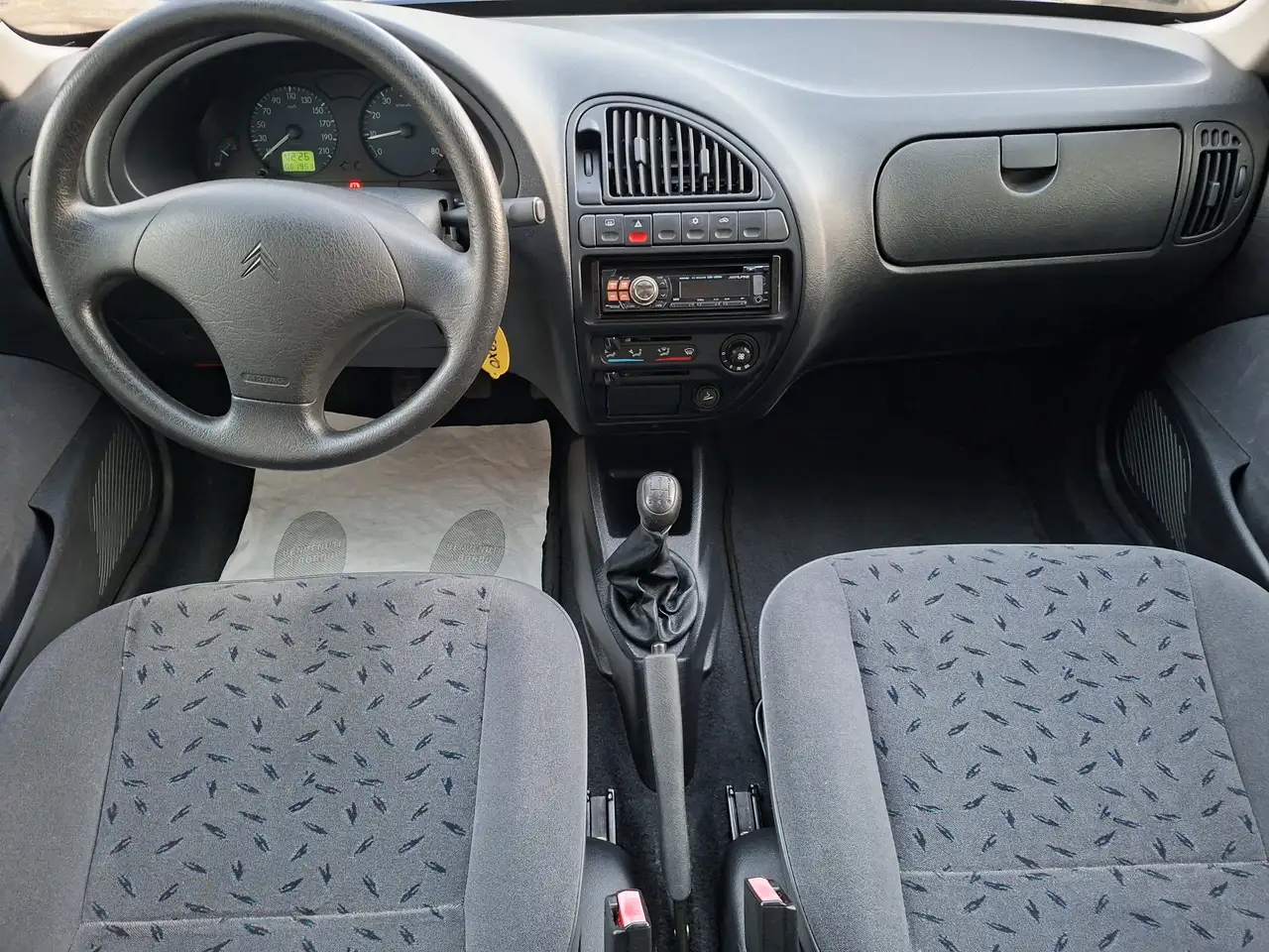 Citroen SAXO 5p 1.1i SX c/clima *60MILA KM*, foto 9