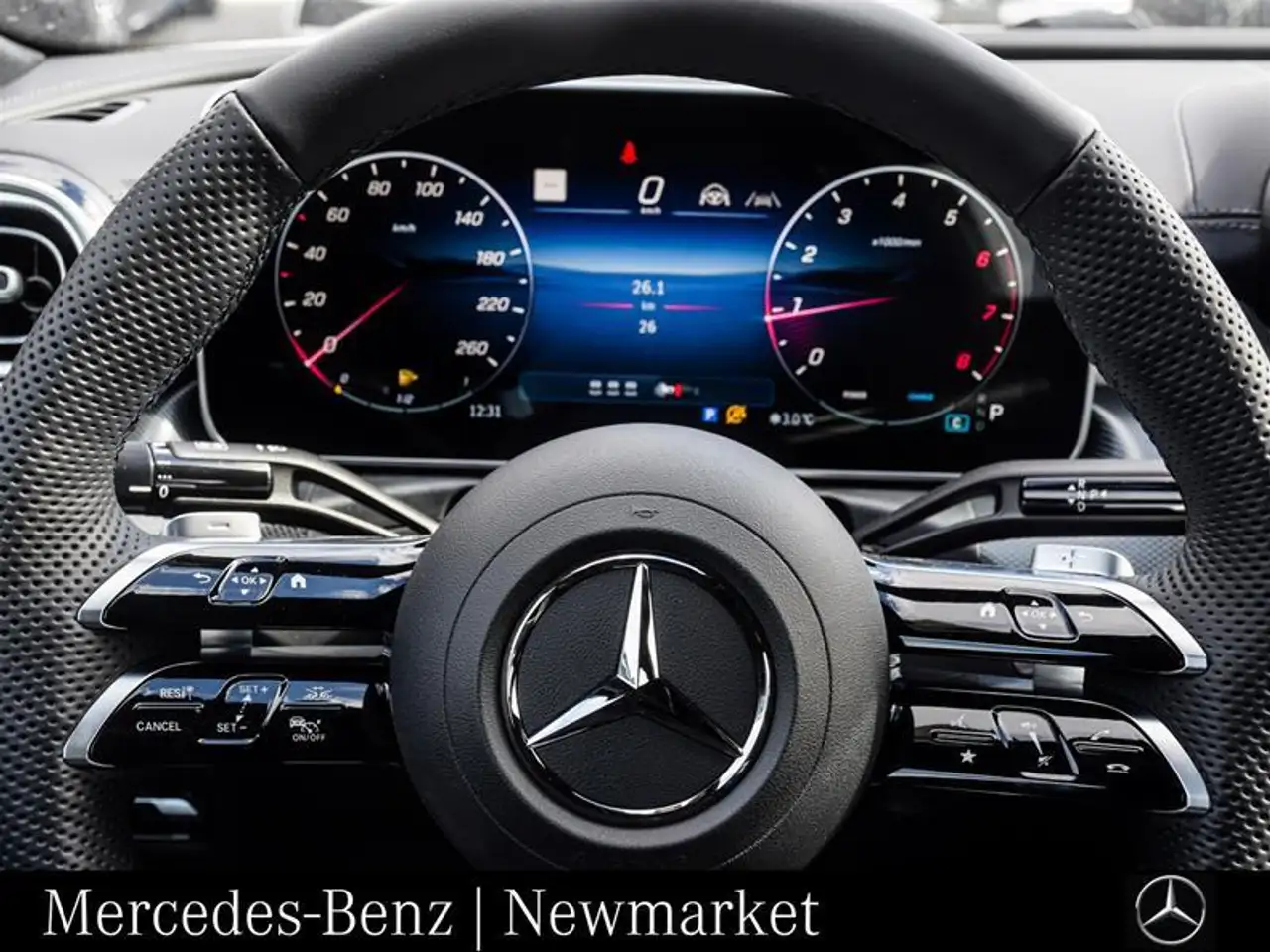 Mercedes-Benz C-Class снимка Mercedes-Benz C-Class