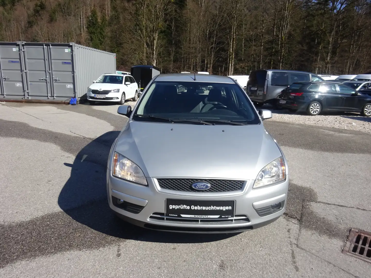 Ford Focus Traveller Fifty 1,6 TDCi/DPF Silber - 2