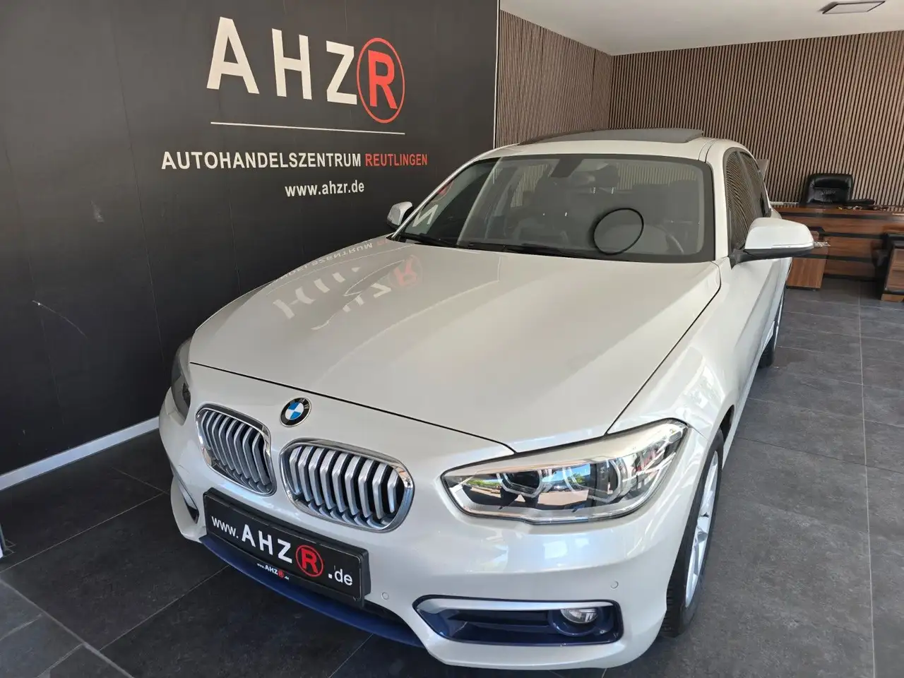 BMW 118