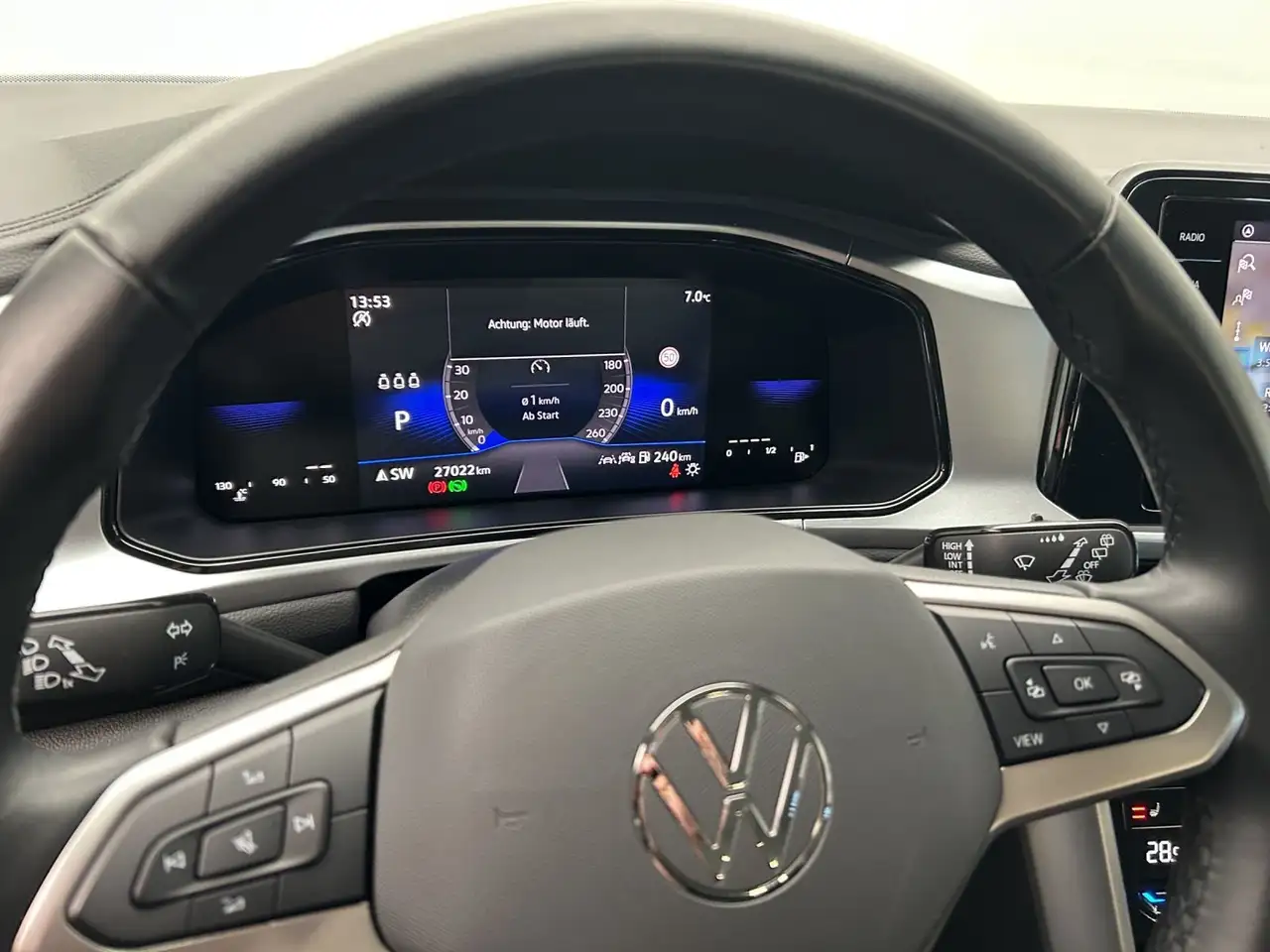 Volkswagen T-Roc T-ROC 1.5 TSI DSG LIFE*LED*AHK*PDC*SHZ*NAVI*KLIM 9