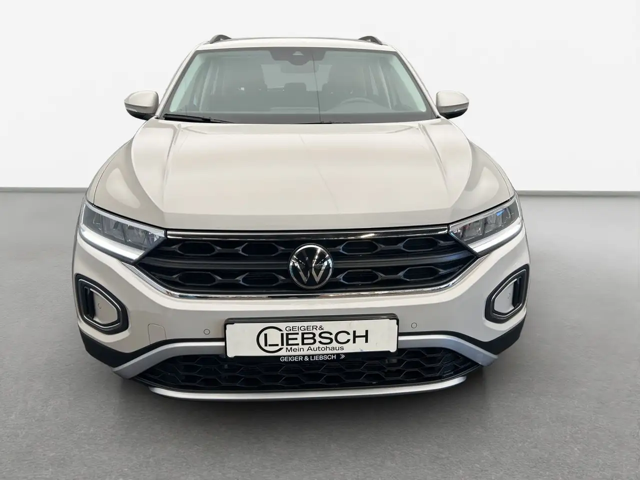 Volkswagen T-Roc T-ROC 1.5 TSI DSG LIFE*LED*AHK*PDC*SHZ*NAVI*KLIM 12