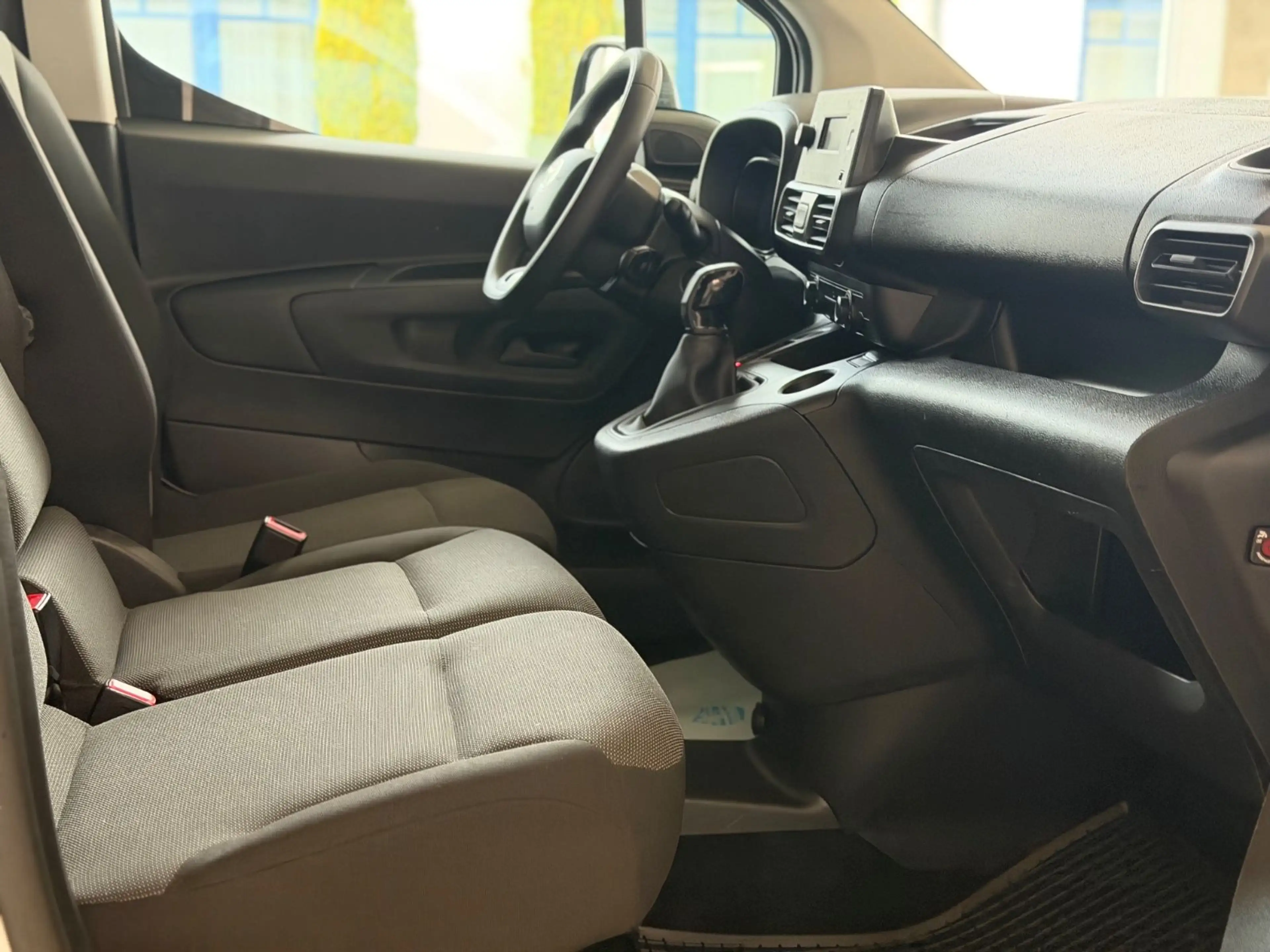 Toyota Proace City L1 Duty Comfort — photo 12