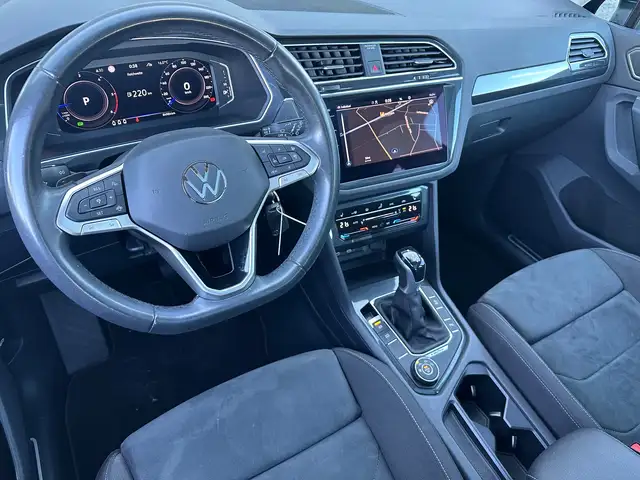 Volkswagen Tiguan view 10