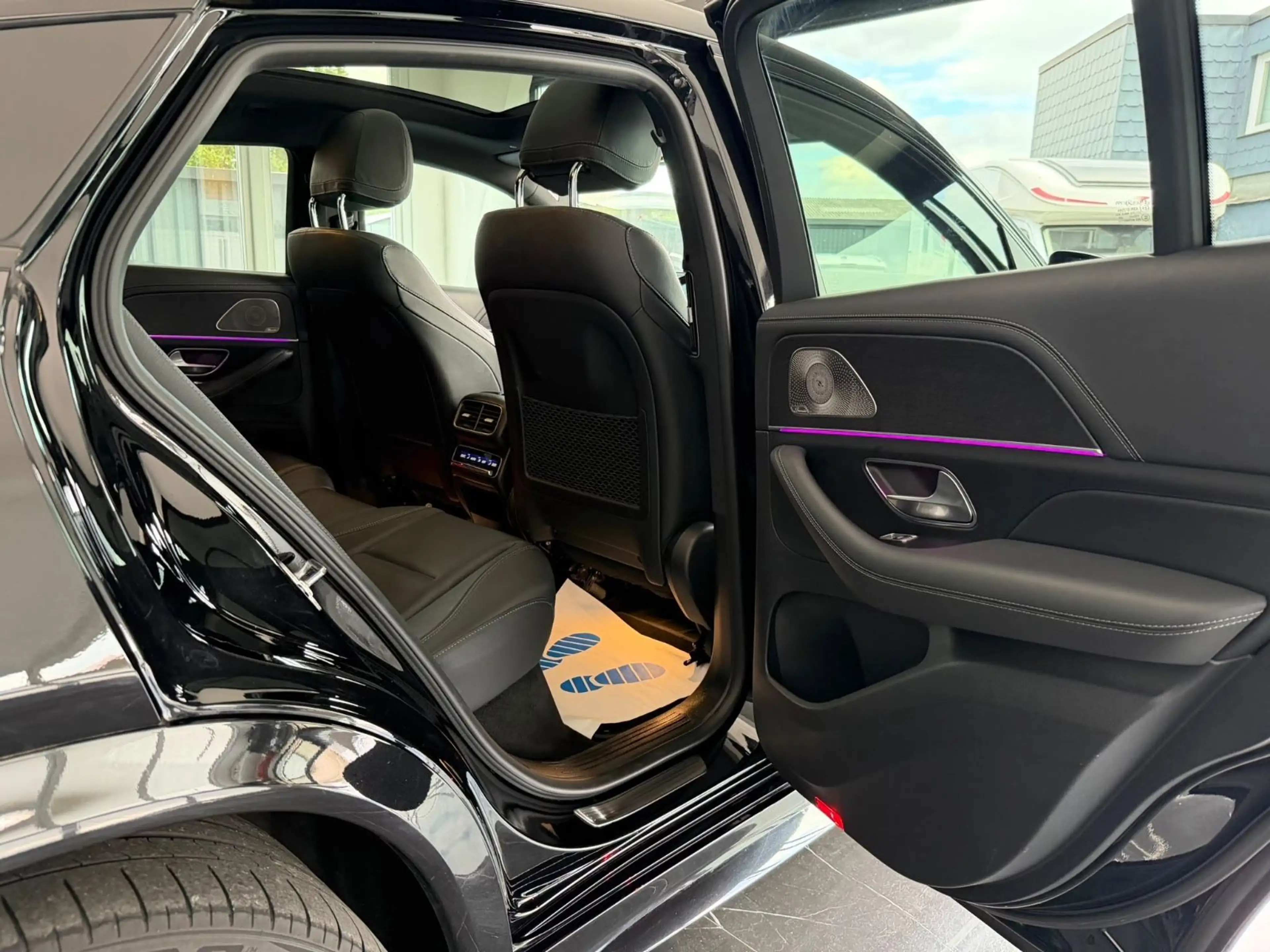 Mercedes-Benz GLE 350 de Coupe 4M AMG Pano Dis AIRM AHK 360 — photo 15