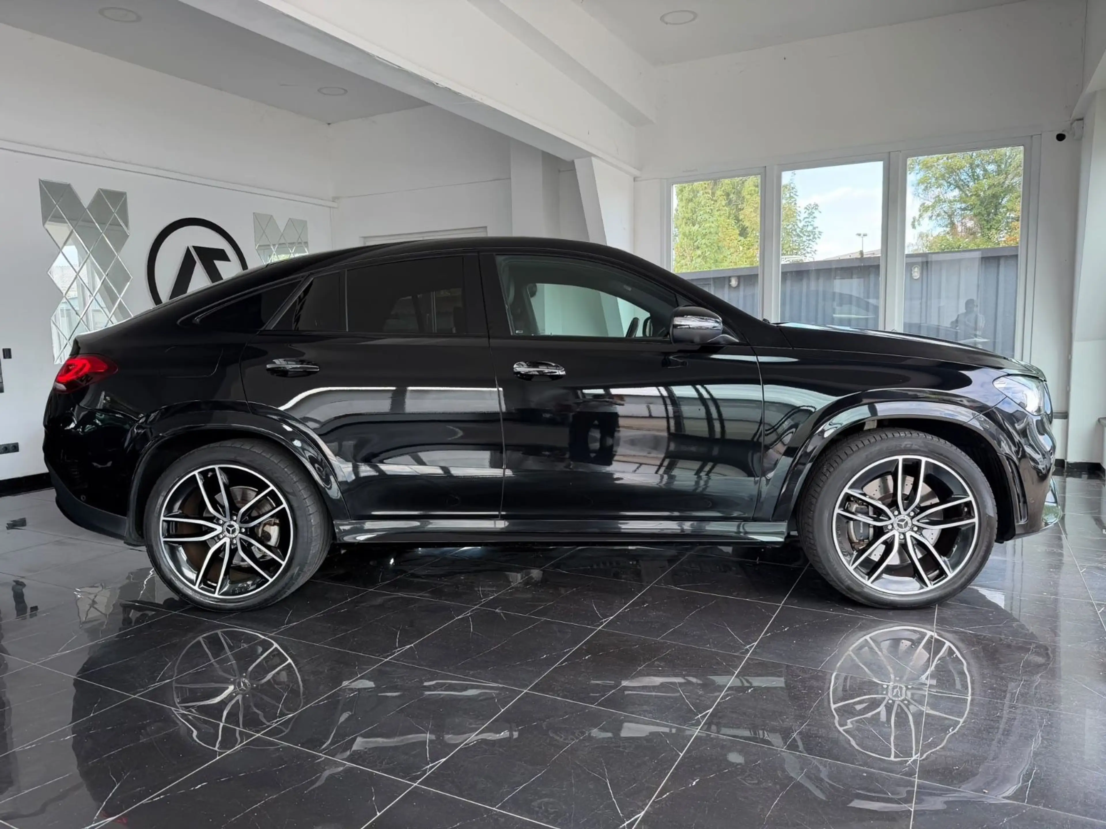 Mercedes-Benz GLE 350 de Coupe 4M AMG Pano Dis AIRM AHK 360 — photo 3