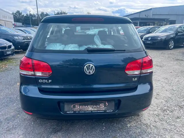 Volkswagen Golf view 5