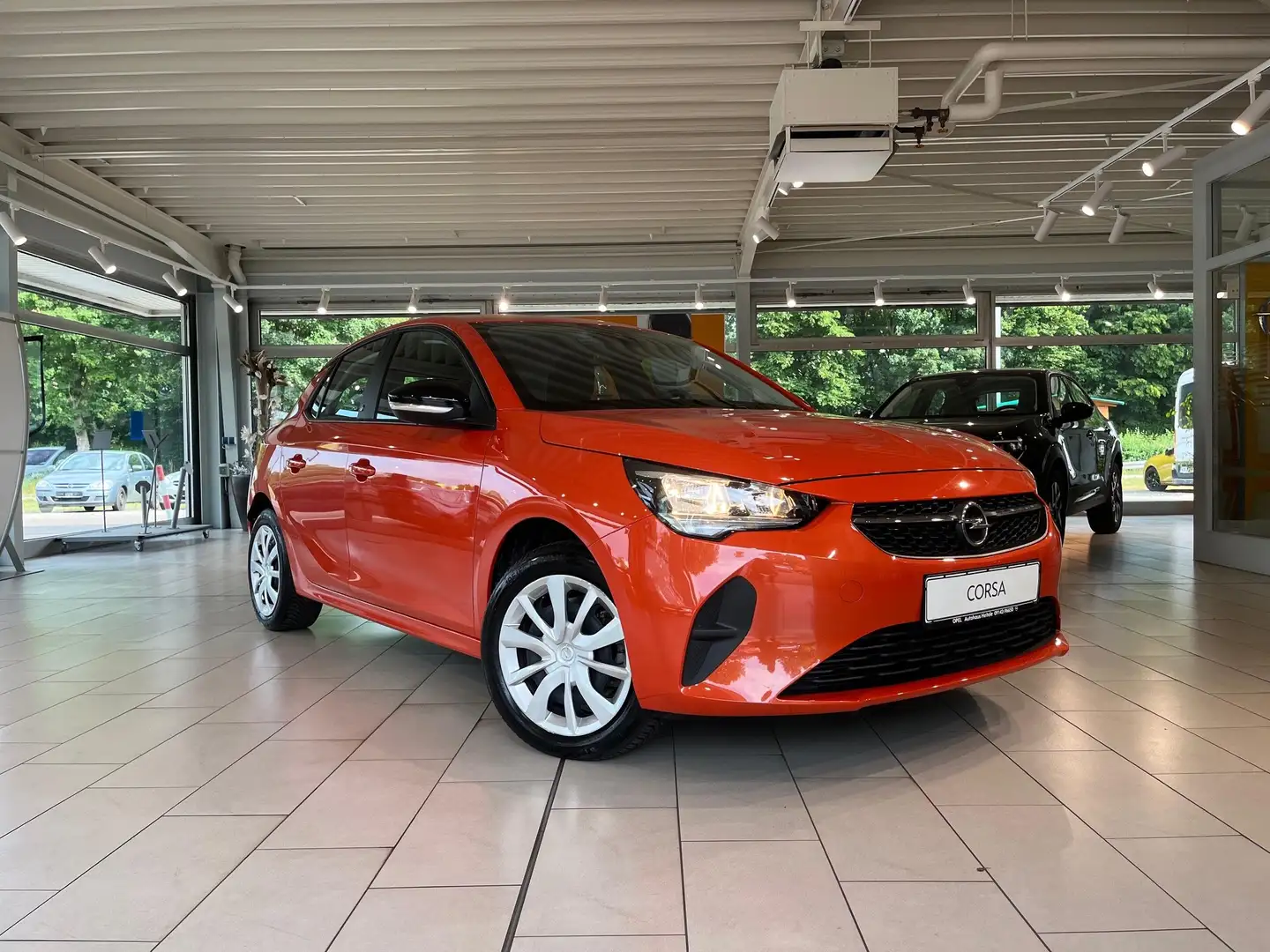 Opel Corsa-e e Edition Orange - 1