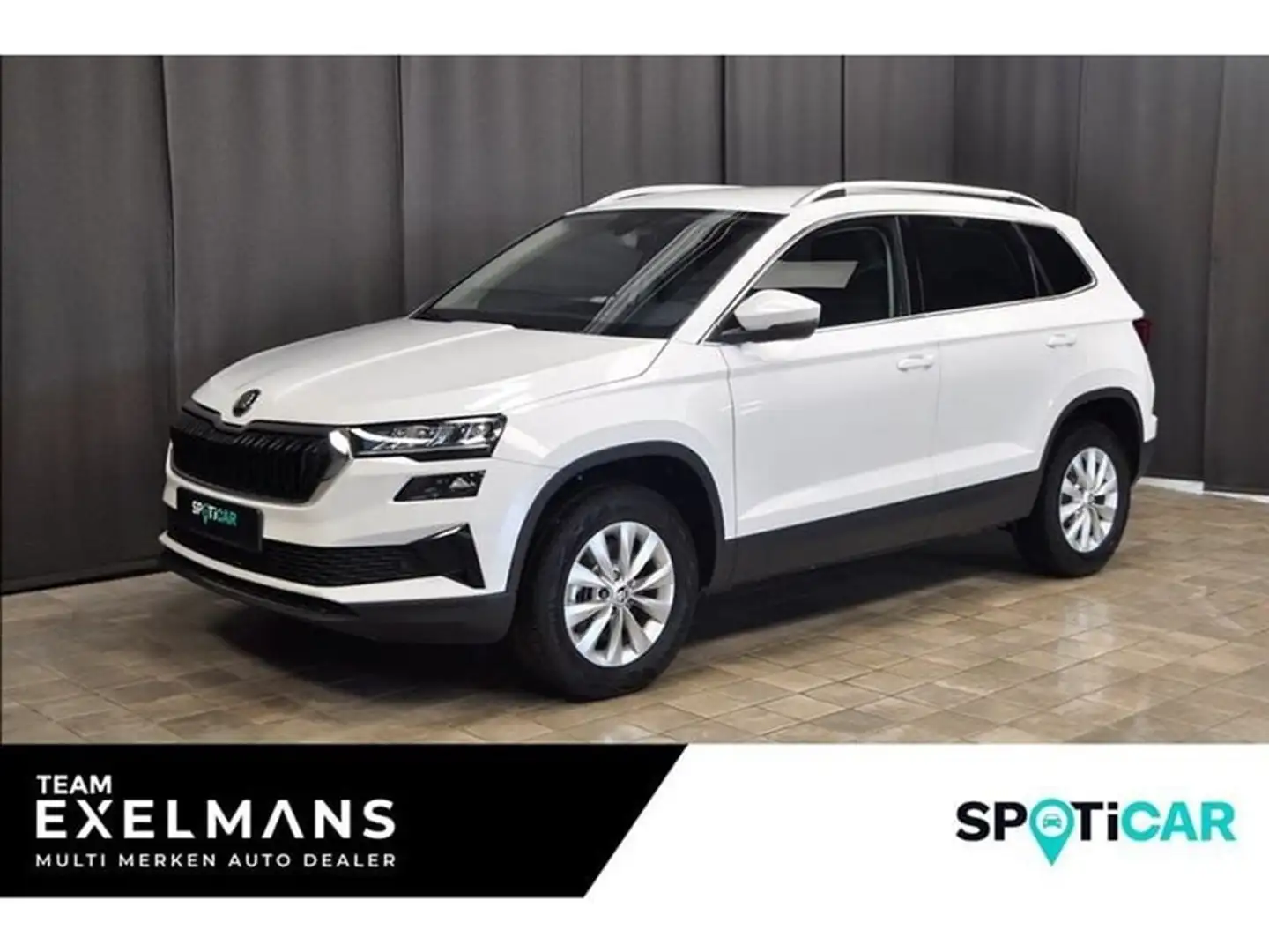 Skoda Karoq 1.5 TSI 150 DSG7 SELECTION + 2 jaar garantie Wit - 1