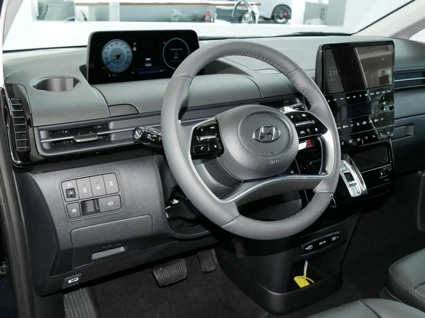 Hyundai STARIA 2.2 MT 4WD 9 posti Negro - 2