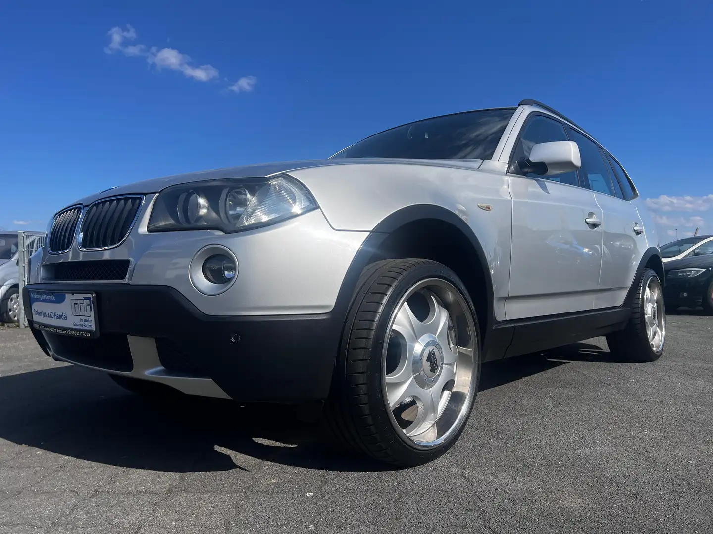 BMW X3 2.0d 4x4  Klima ALU 20 Zoll AHK Silber - 1