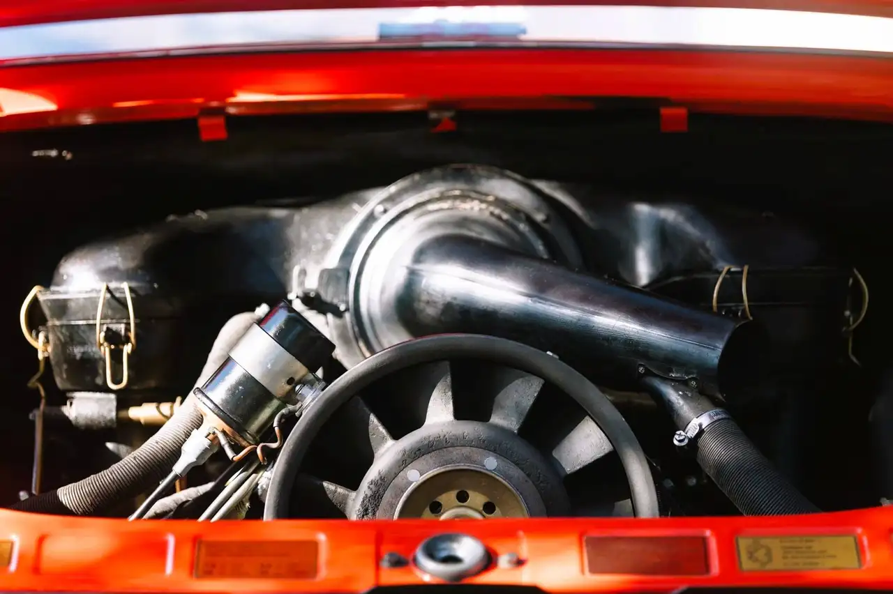 Porsche 911 2.2 S Coupé (oppure Targa, a seconda della carrozzeria), foto 8