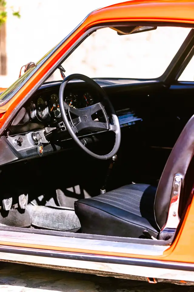 Porsche 911 2.2 S Coupé (oppure Targa, a seconda della carrozzeria), foto 10