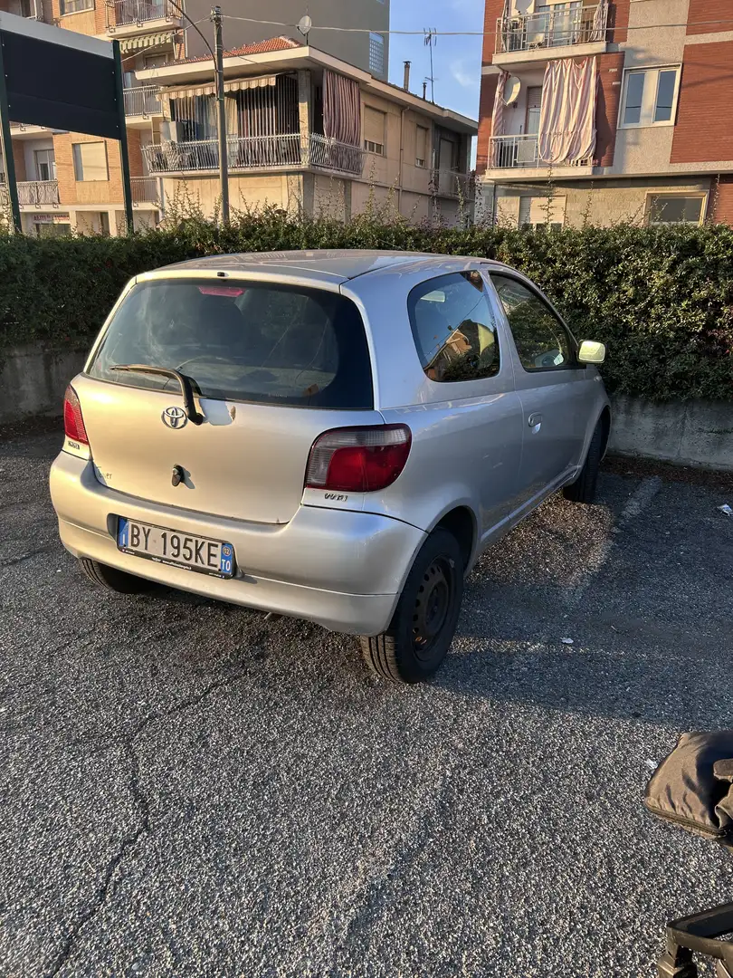 Toyota Yaris 3p 1.0 Sol - 1